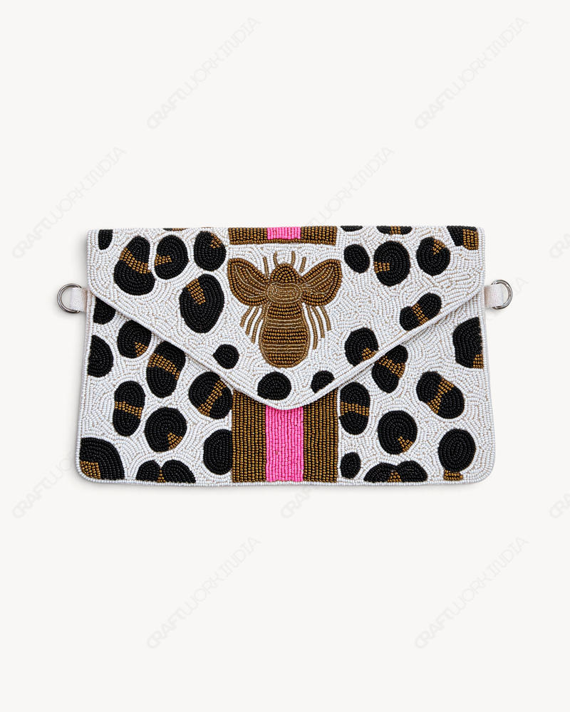 Beaded bag 61